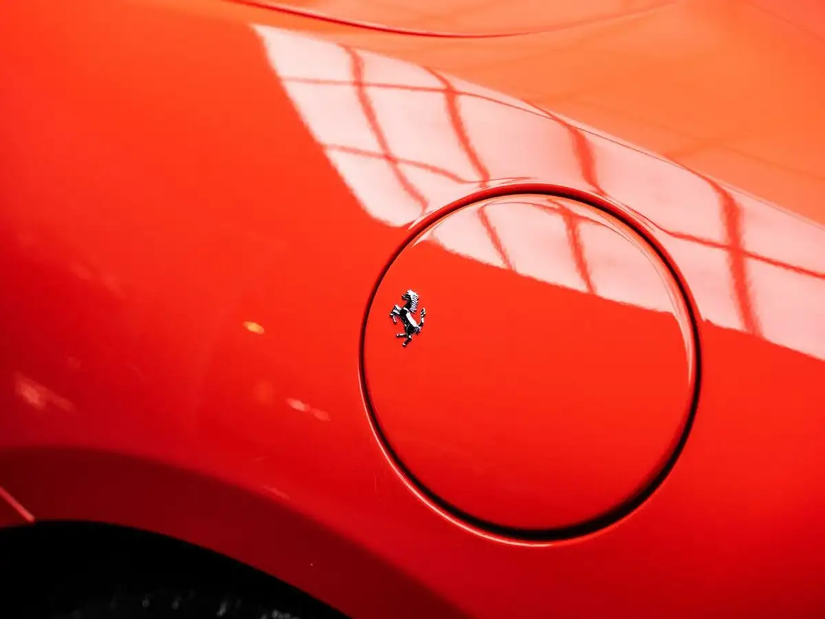 2019-ferrari-portofino-bca-big-42