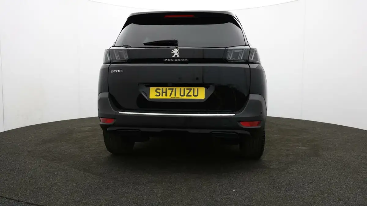 2021-peugeot-5008-suv-12-puretech-allure-big-58
