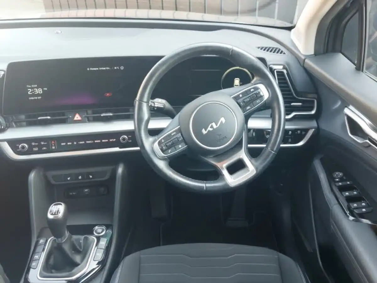 2022-kia-sportage-16-t-gdi-launch-edition-big-6