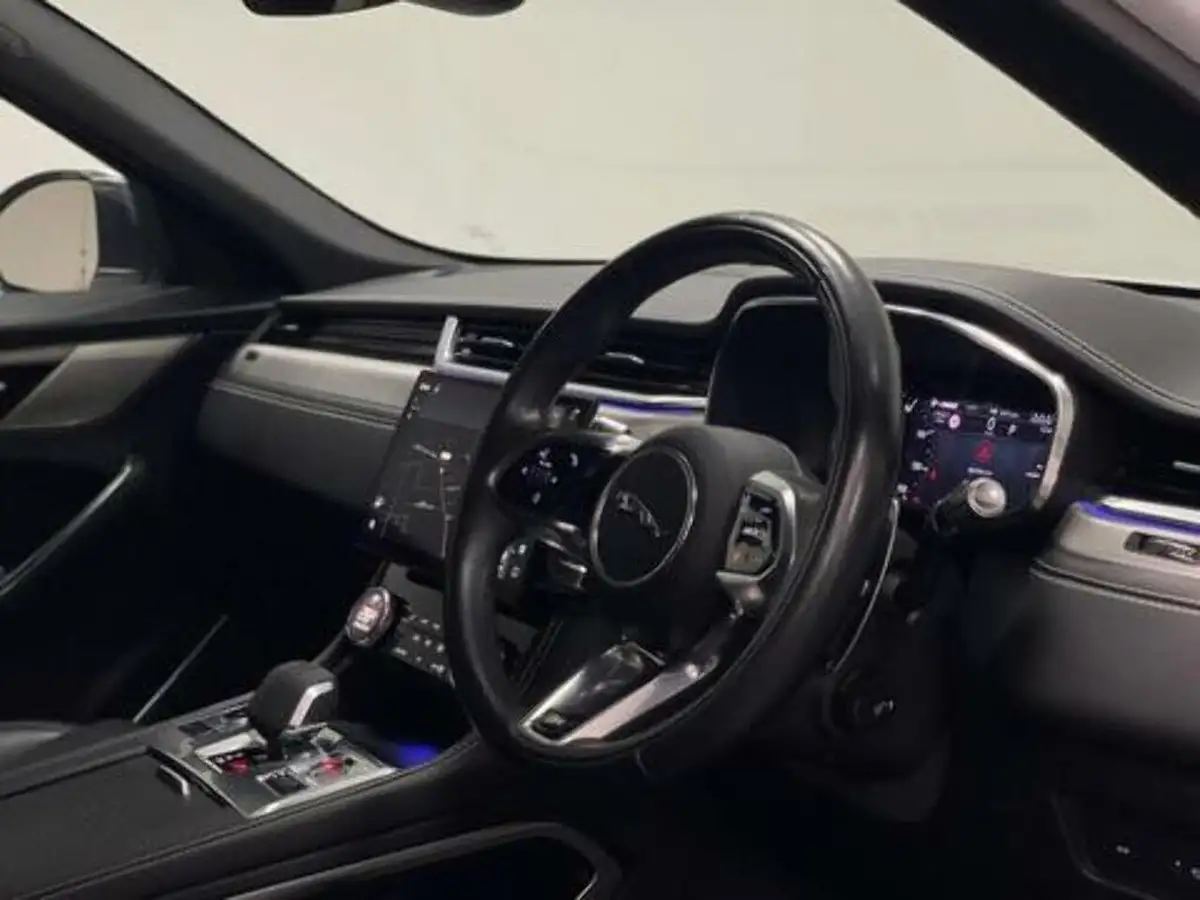2021-jaguar-f-pace-20-d165-r-dynamic-s-mhev-big-9