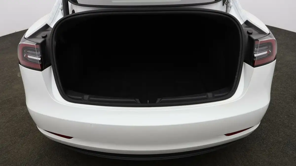 2021-tesla-model-3-e-standard-plus-big-16
