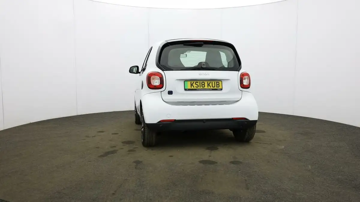 2018-smart-fortwo-e-prime-premium-plus-coupe-big-54