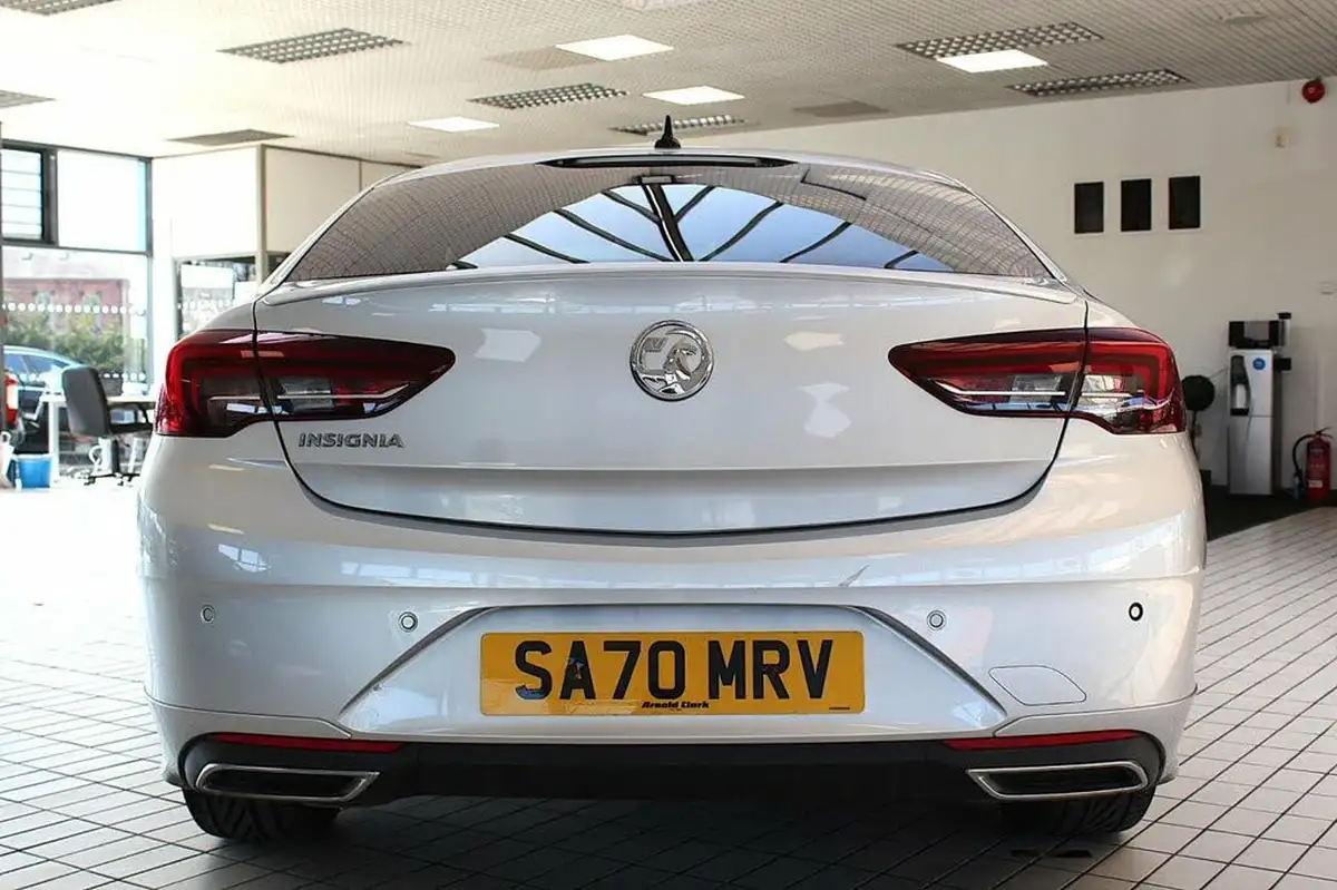 2020-vauxhall-insignia-grand-sport-15-turbo-d-sri-vx-line-nav-big-15