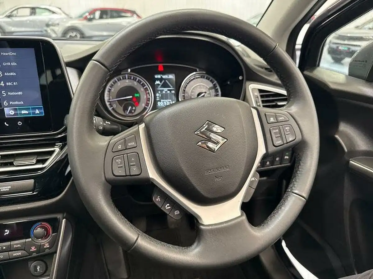 2024-suzuki-s-cross-14-boosterjet-ultra-allgrip-big-14