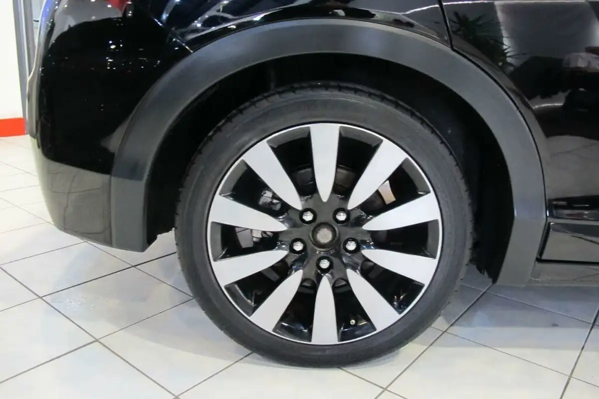 2016-honda-civic-14-i-vtec-se-plus-navi-big-38