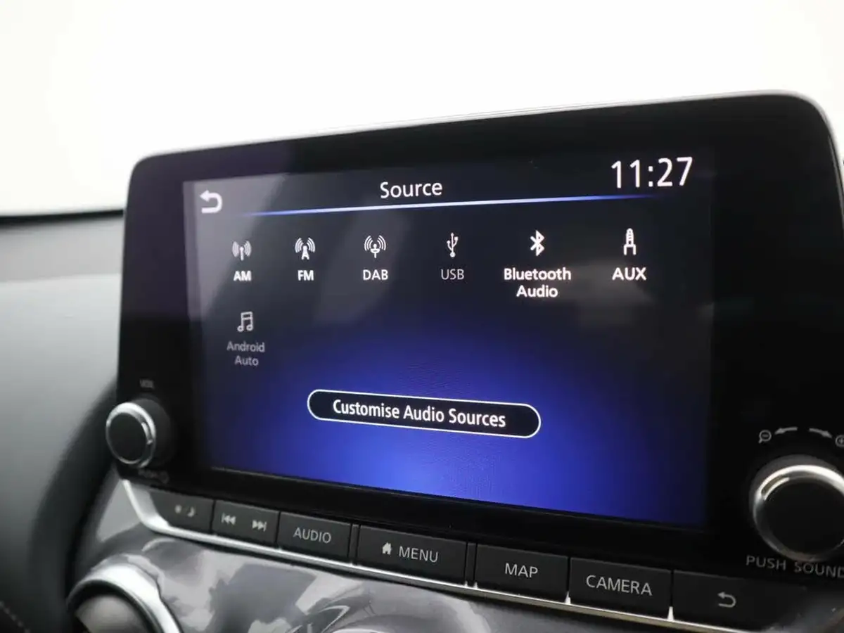 2022-nissan-juke-10-dig-t-n-connecta-big-13
