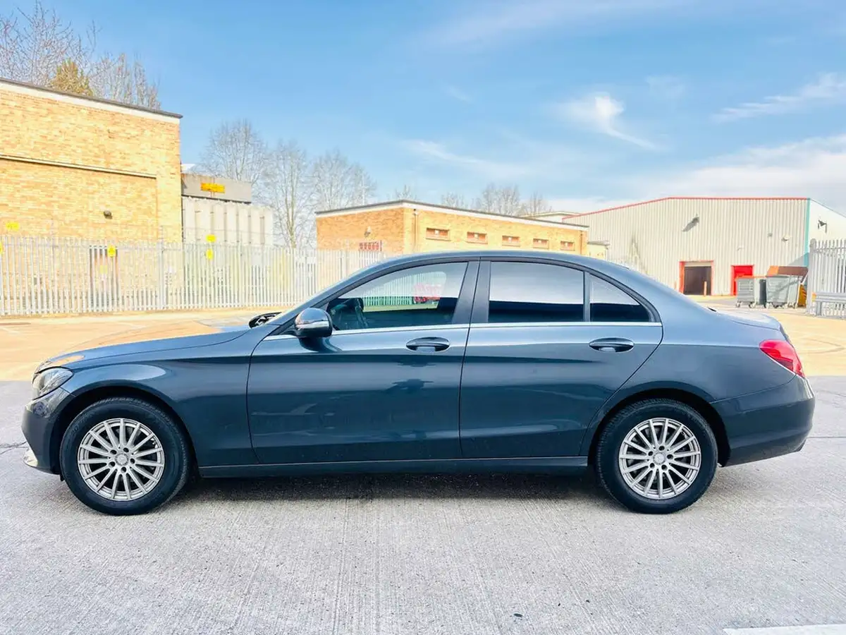 2014-mercedes-benz-c-class-21cdi-c220-cdi-se-cdi-executive17in-big-8