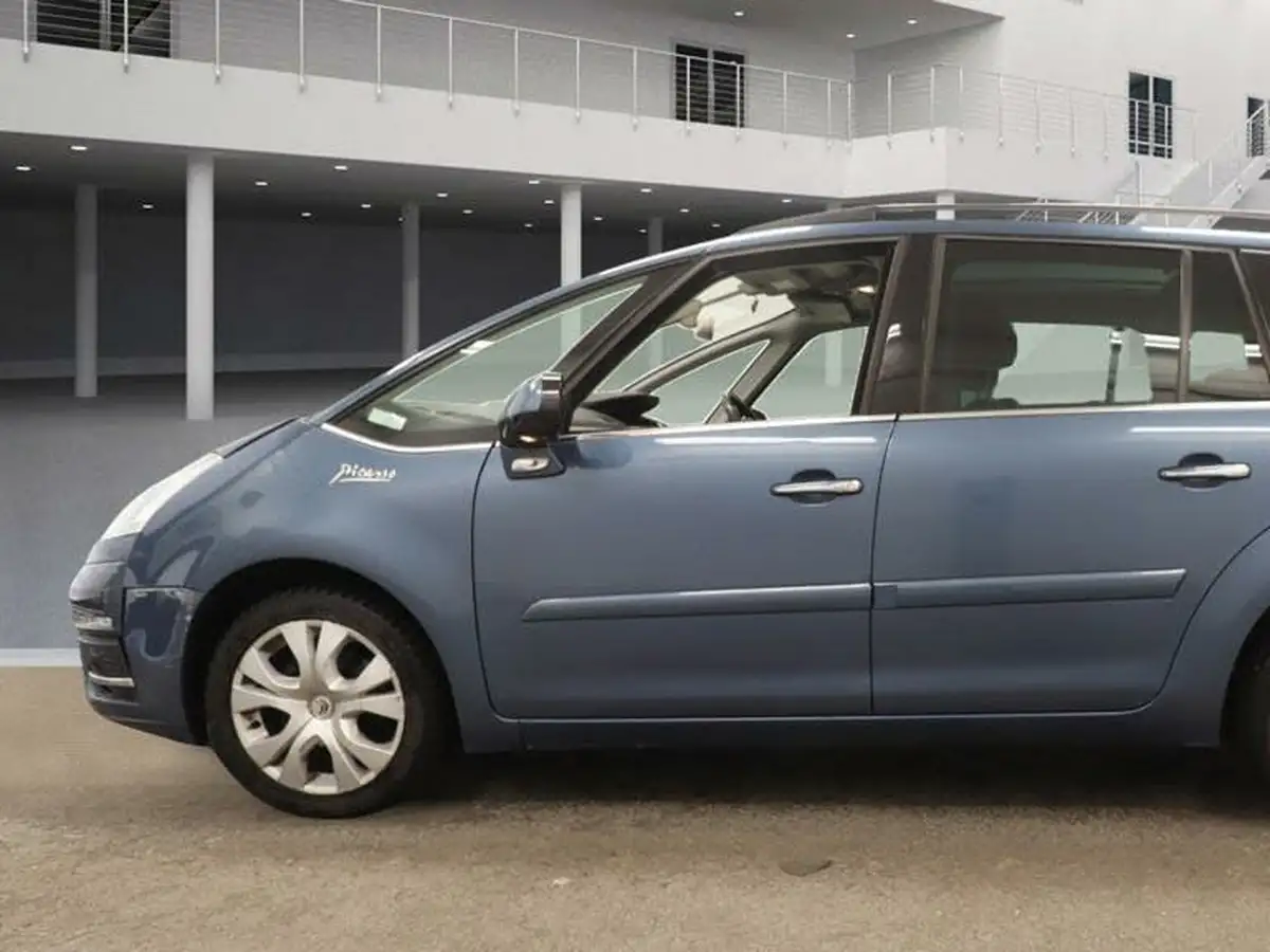 2013-citroen-grand-c4-picasso-16-platinum-big-5