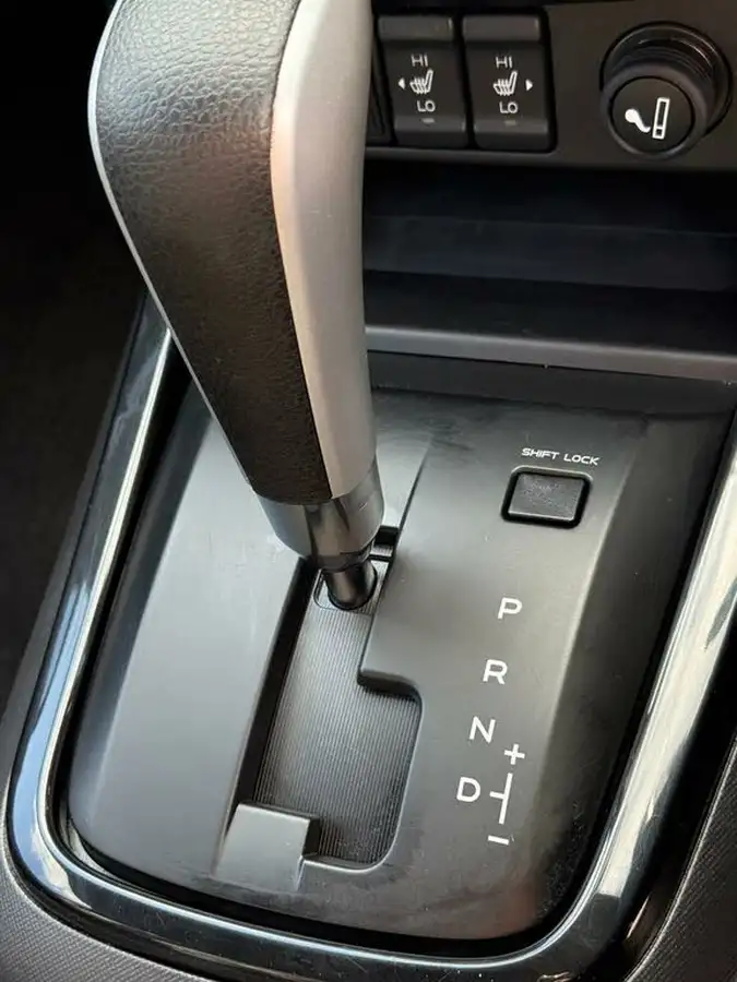 2019-isuzu-d-max-19td-blade-auto-big-7