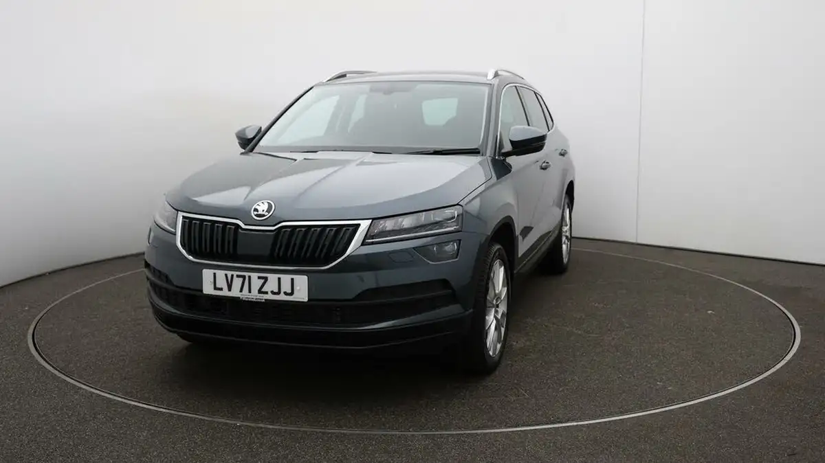 2021-skoda-karoq-15-tsi-se-l-dsg-big-30