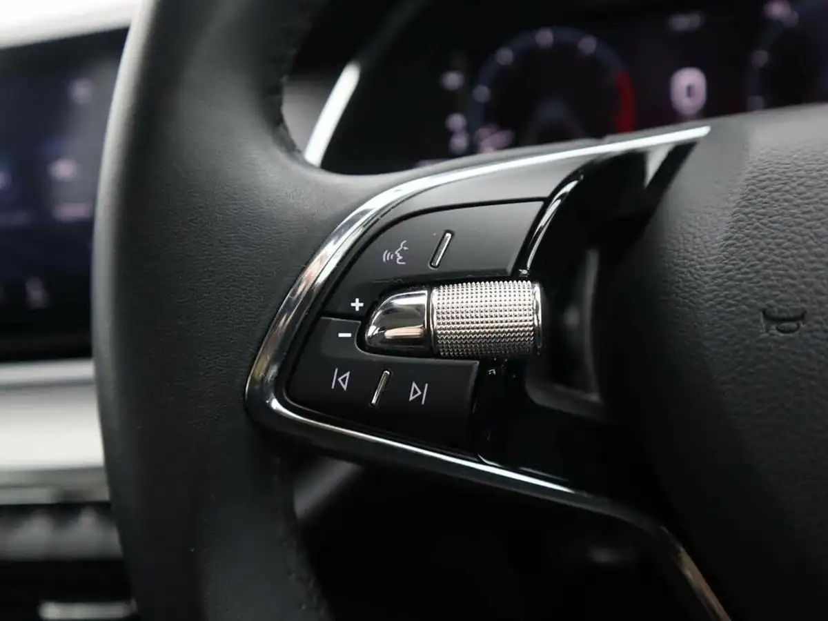 2020-skoda-octavia-15-tsi-se-technology-act-hatchback-big-20