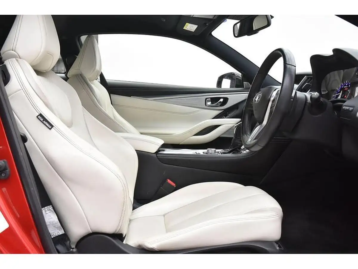 2018-infiniti-q60-20t-sport-tech-big-21