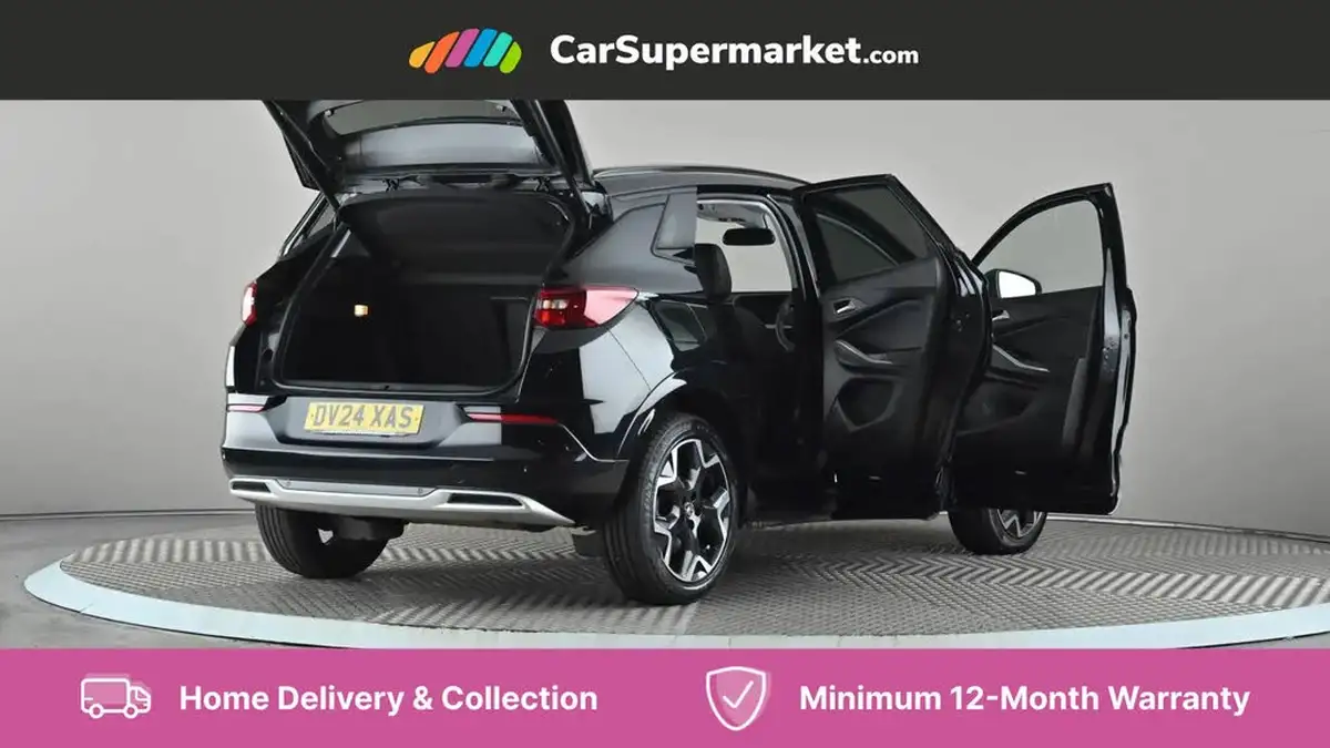 2024-vauxhall-grandland-12-ultimate-136ps-hybrid-e-dct6-auto-big-11