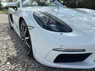 2016-porsche-cayman-718-20-small-8