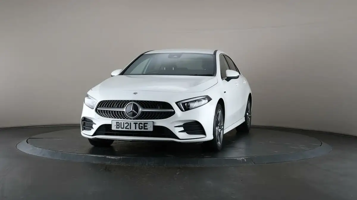 2021-mercedes-benz-a-class-13-a250e-amg-line-saloon-4d-big-41