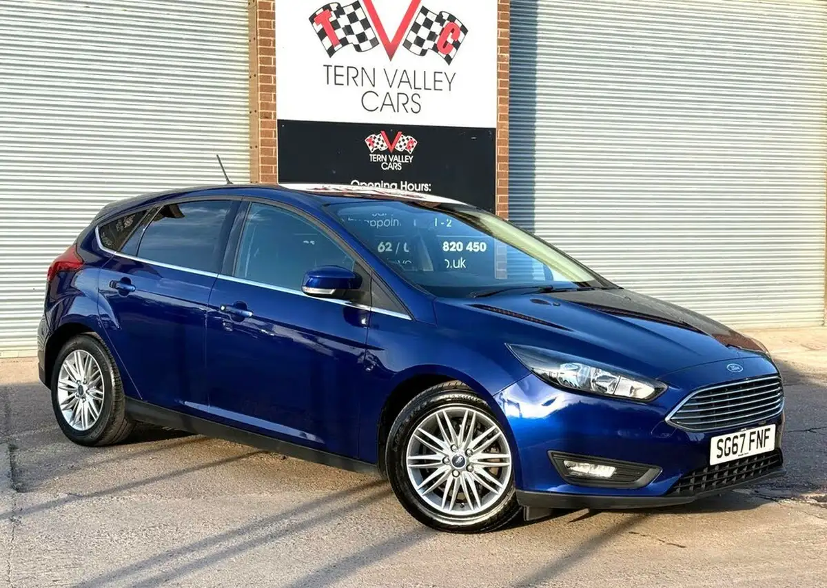 2017-ford-focus-15tdci-zetec-95ps-hatchback-big-9