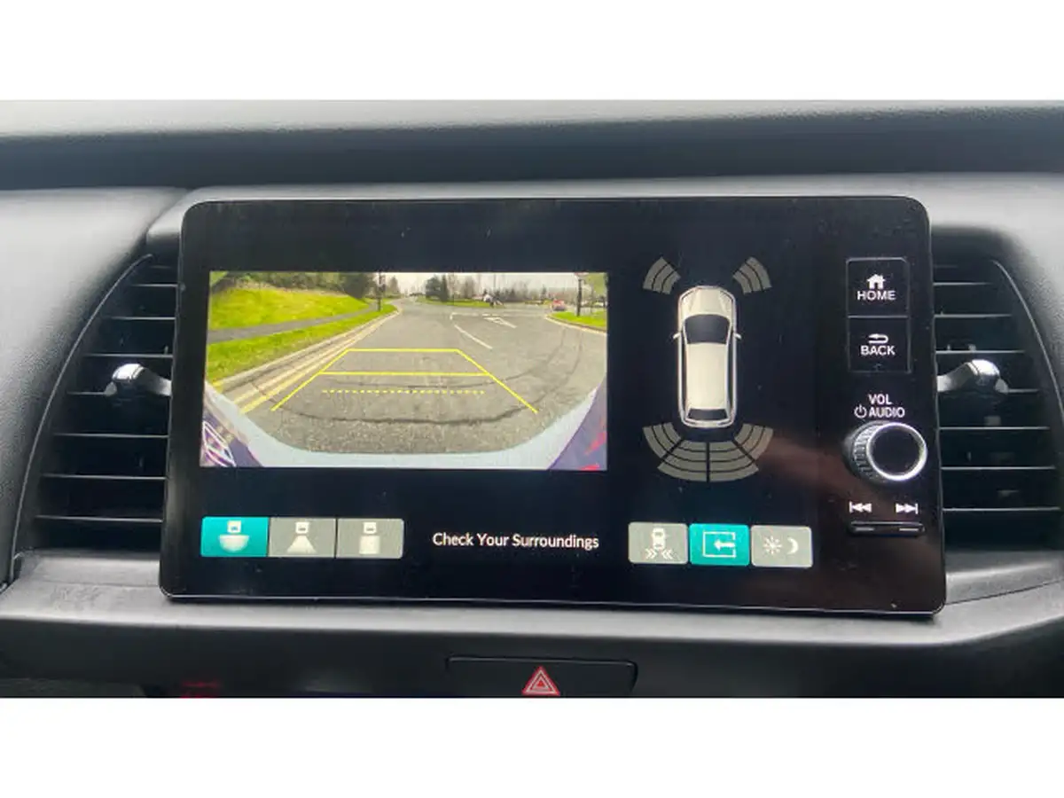 2021-honda-jazz-15-i-mmd-ex-107ps-big-24