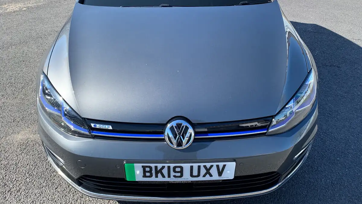 2019-volkswagen-golf-e-e-golf-big-45