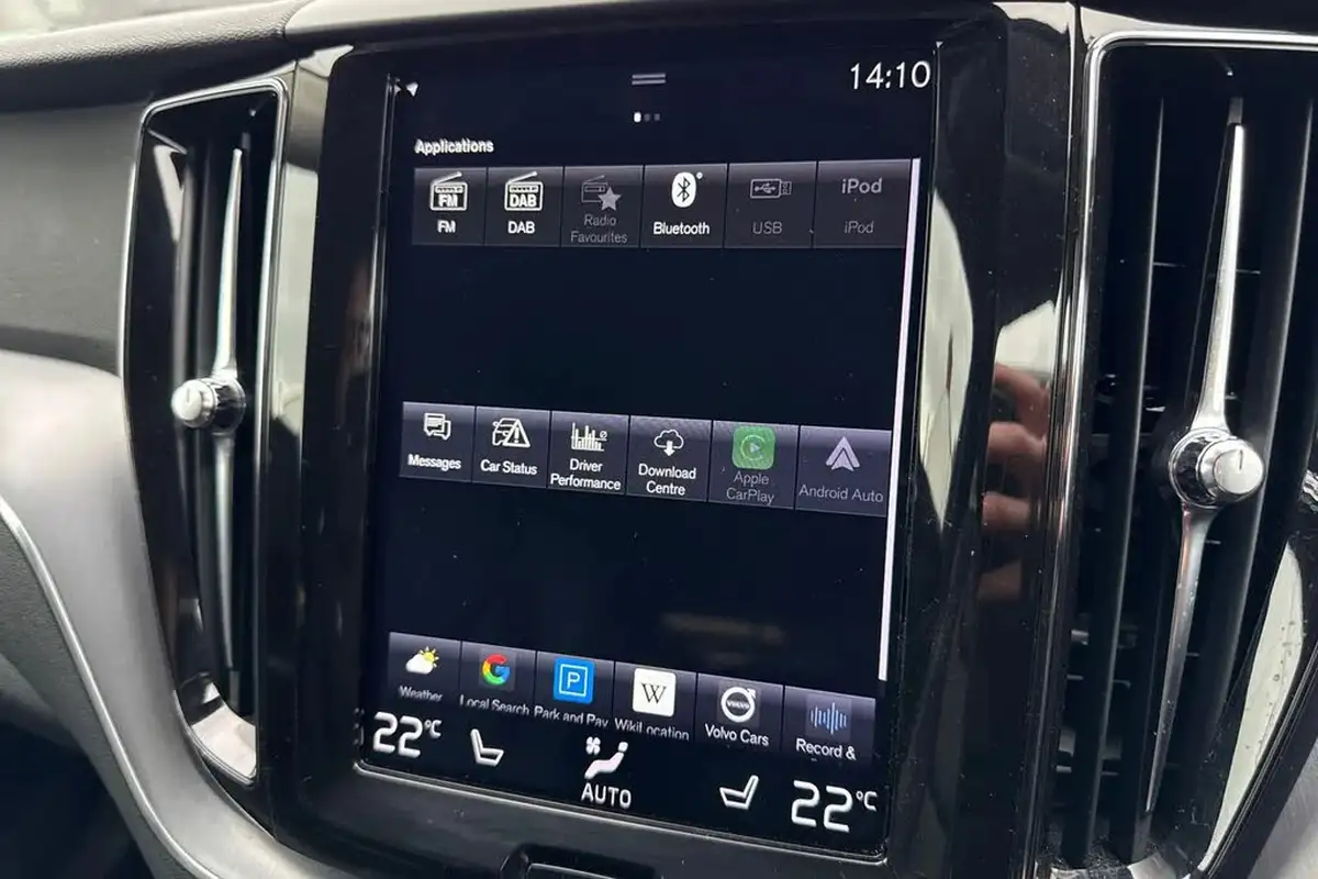 2019-volvo-xc60-20-t4-edition-big-46