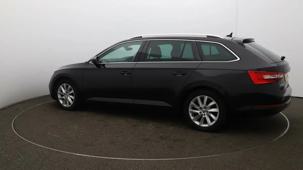 2020-skoda-superb-14-tsi-se-technology-estate-big-39