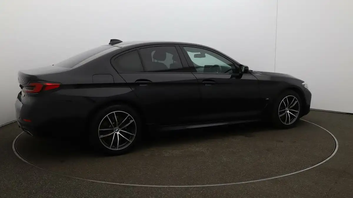 2021-bmw-5-series-20-530e-xdrive-m-sport-saloon-4d-big-51