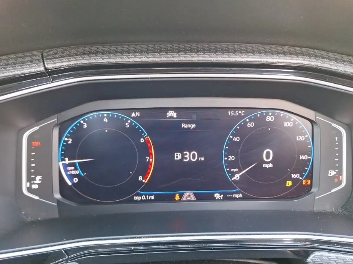2020-volkswagen-t-cross-10-tsi-r-line-115ps-big-9