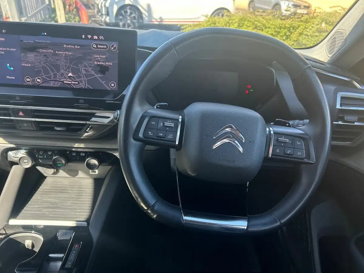 2023-citroen-c5-x-12-puretech-shine-big-14