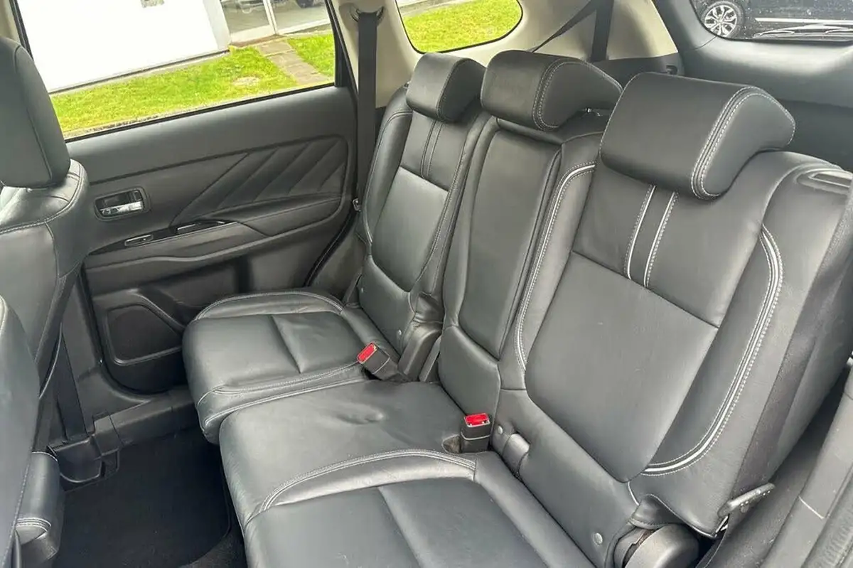 2018-mitsubishi-outlander-22di-d-4-leather-big-34