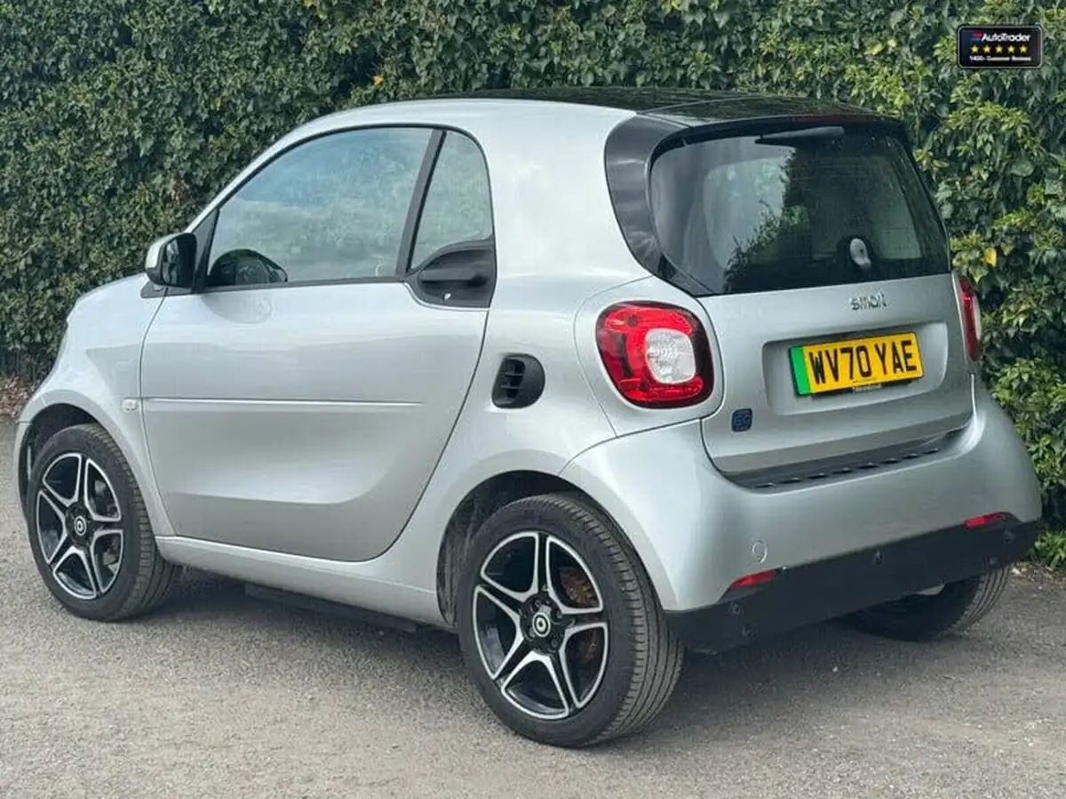 2020-smart-fortwo-eq-pulse-premium-coupe-big-27