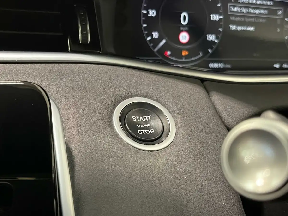 2019-land-rover-range-rover-evoque-20-d150-se-big-20