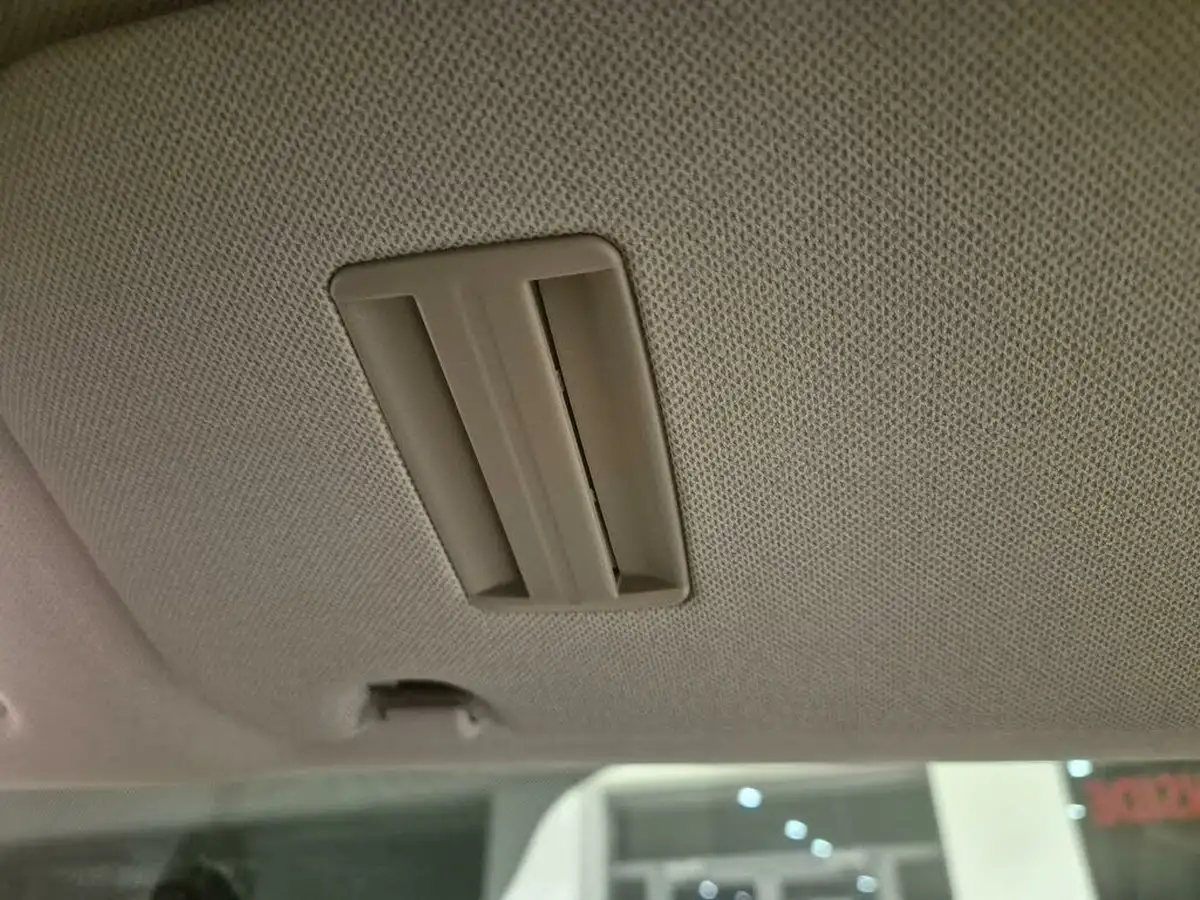 2018-hyundai-i10-12-se-auto-big-21