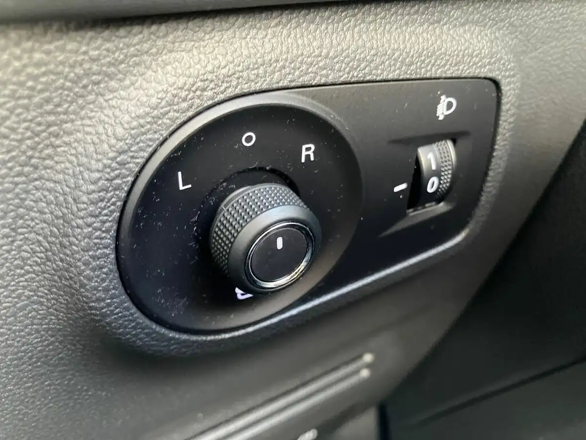 2022-mg-zs-suv-10t-gdi-exclusive-auto-big-44