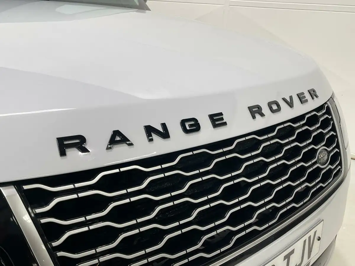 2022-land-rover-range-rover-30-d300-vogue-big-51