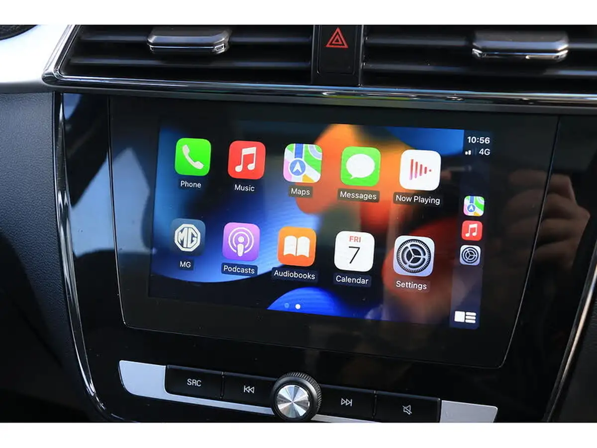2022-mg-zs-suv-e-exclusive-ev-big-5