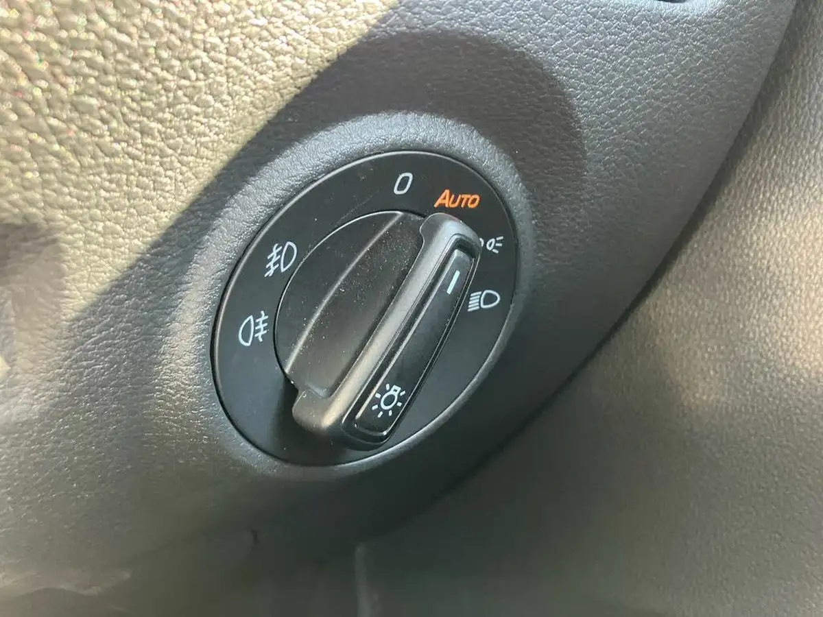 2021-skoda-fabia-10-tsi-colour-edition-95ps-big-29