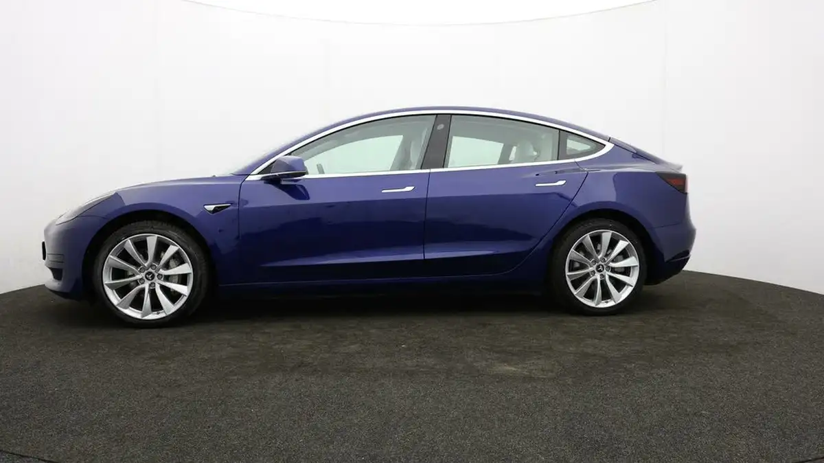 2020-tesla-model-3-e-standard-plus-big-60