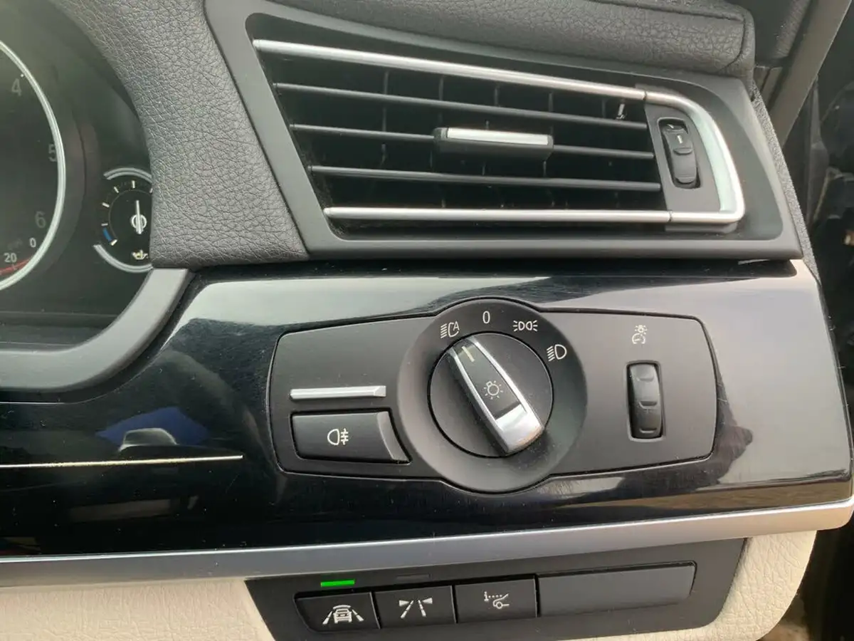 2015-bmw-7-series-30td-730d-m-sport-exclusive-big-13