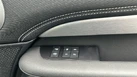 2022-land-rover-discovery-30-d300-r-dynamic-hse-small-27