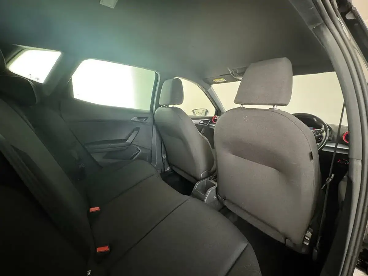 2023-seat-arona-10-tsi-fr-big-13