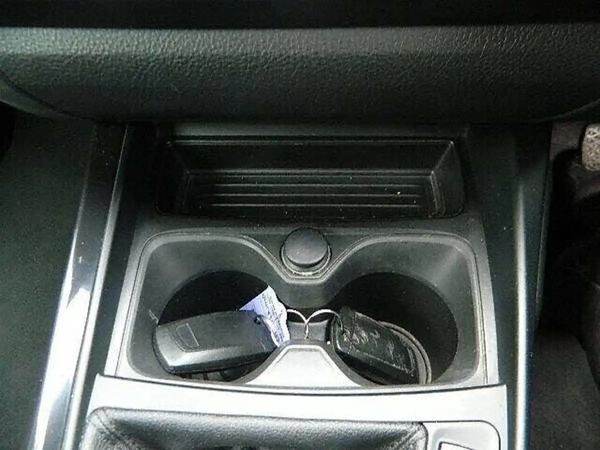 2014-bmw-1-series-16td-114d-sport-3d-big-38