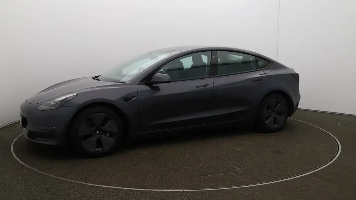 2021-tesla-model-3-e-long-range-4x4-big-58