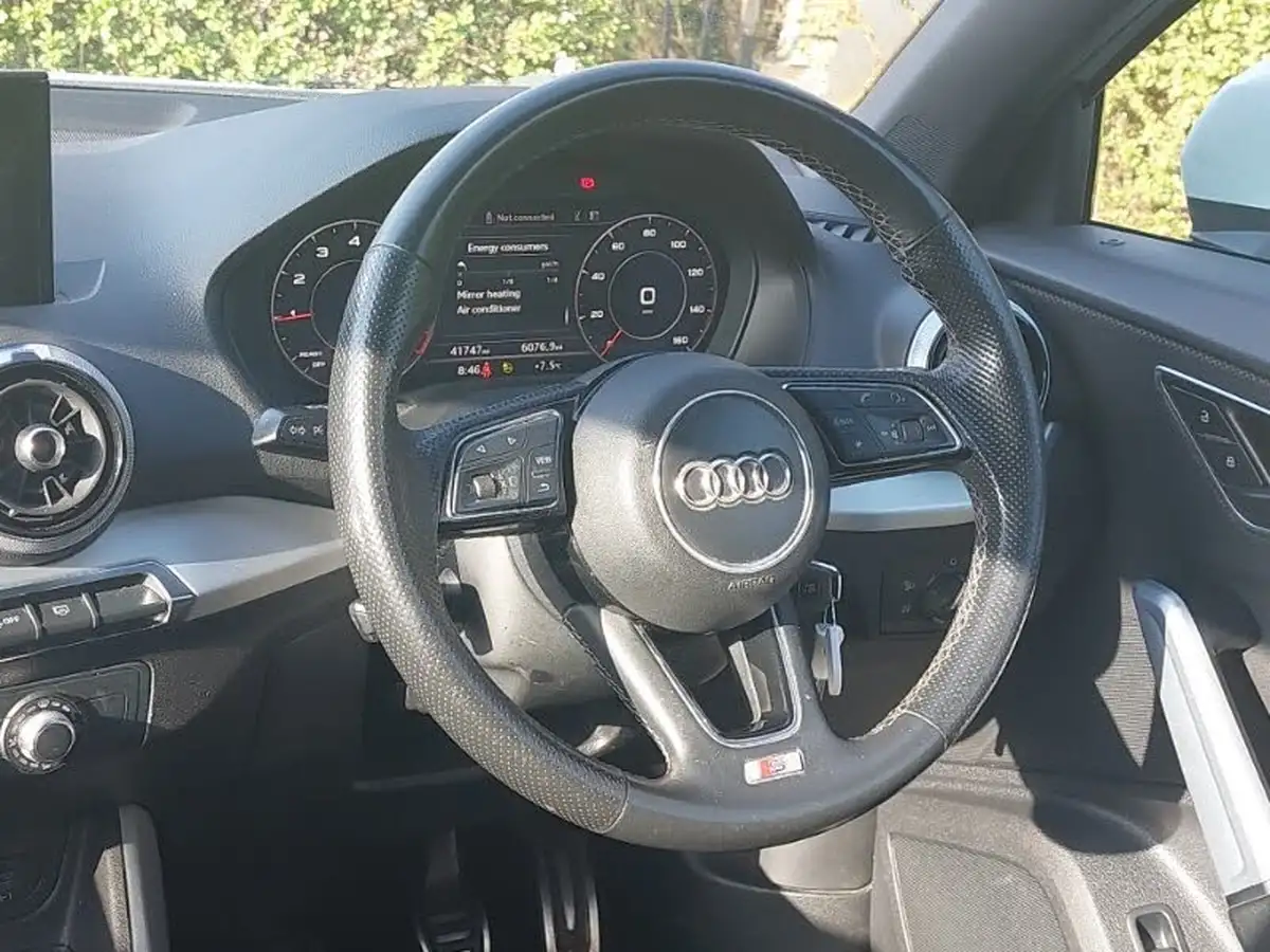 2021-audi-q2-10-30-tfsi-s-line-big-10