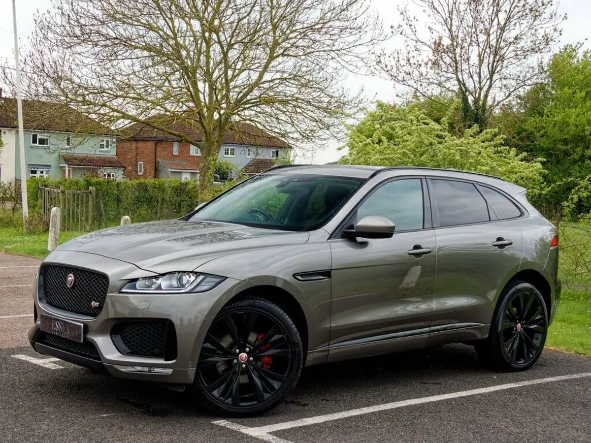 2018-jaguar-f-pace-30td-s-awd-big-3