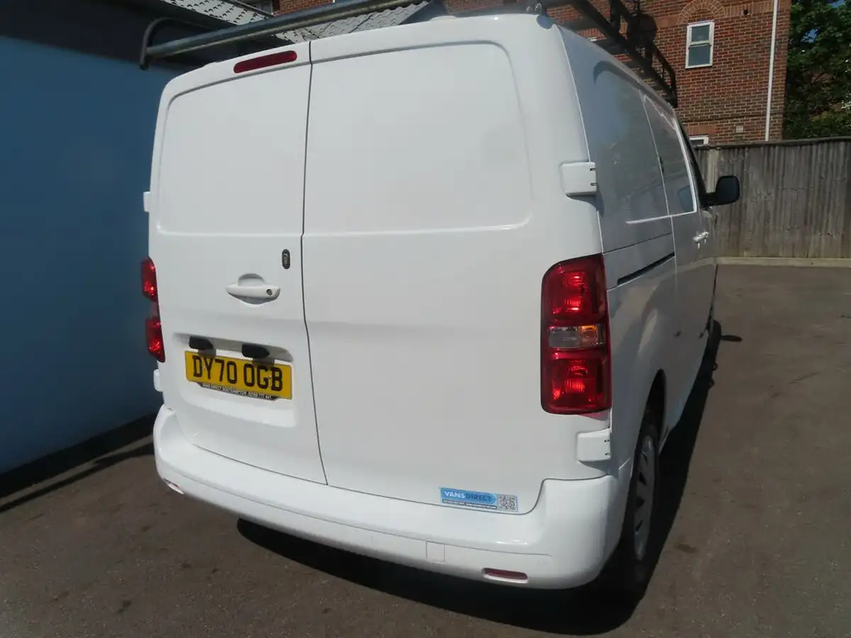 2020-vauxhall-vivaro-20td-3100-l1h1-sportive-120pseu6dt-panel-big-16