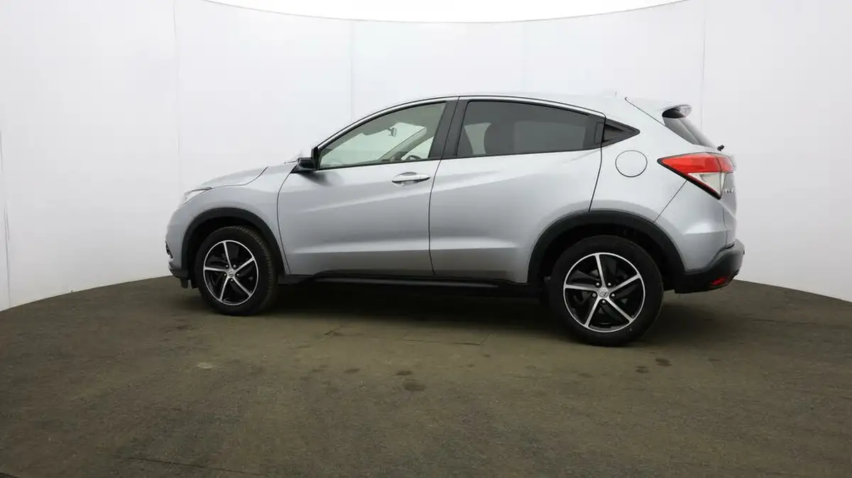 2020-honda-hr-v-15-i-vtec-se-big-57