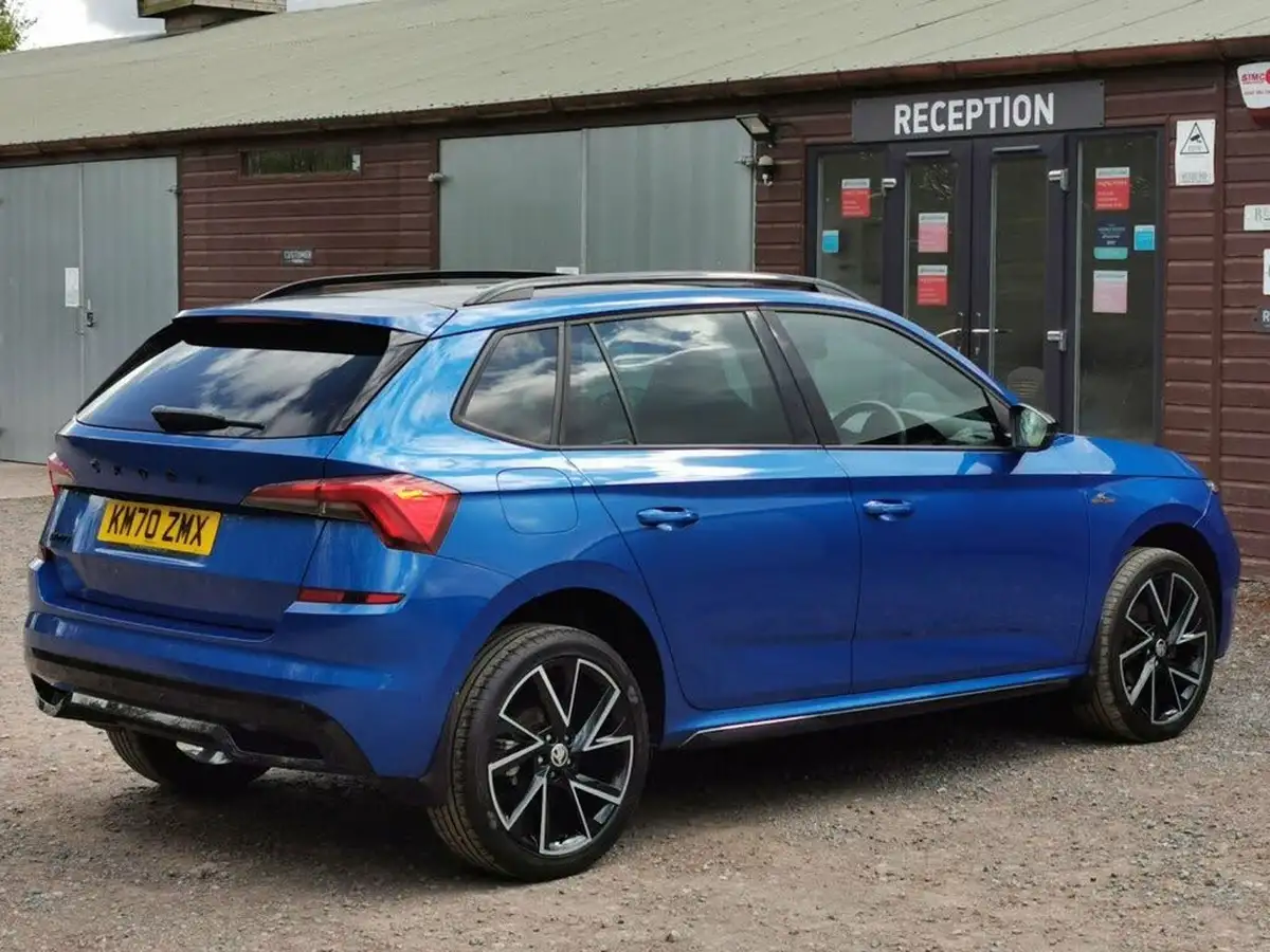 2020-skoda-kamiq-15-tsi-monte-carlo-dsg-big-36