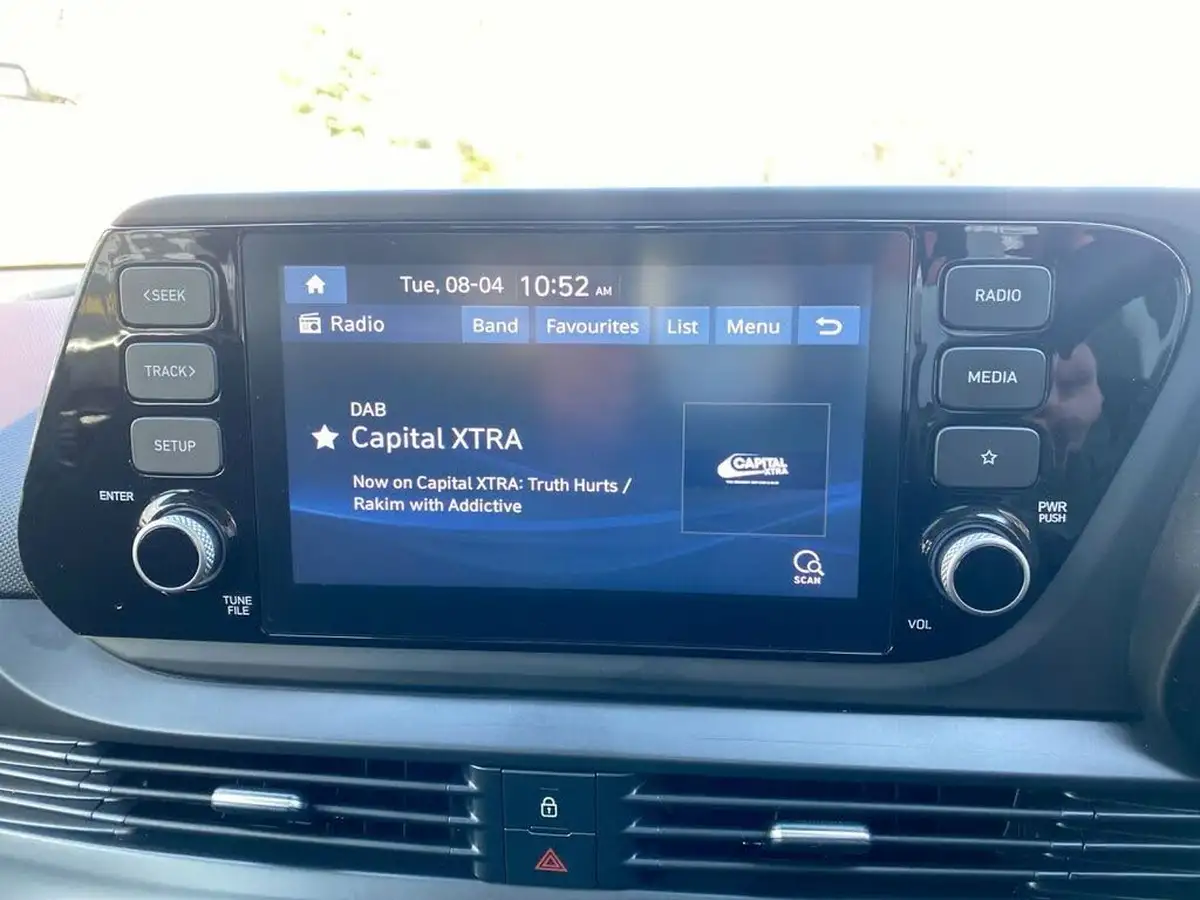 2023-hyundai-bayon-10-t-gdi-se-connect-dct-big-20
