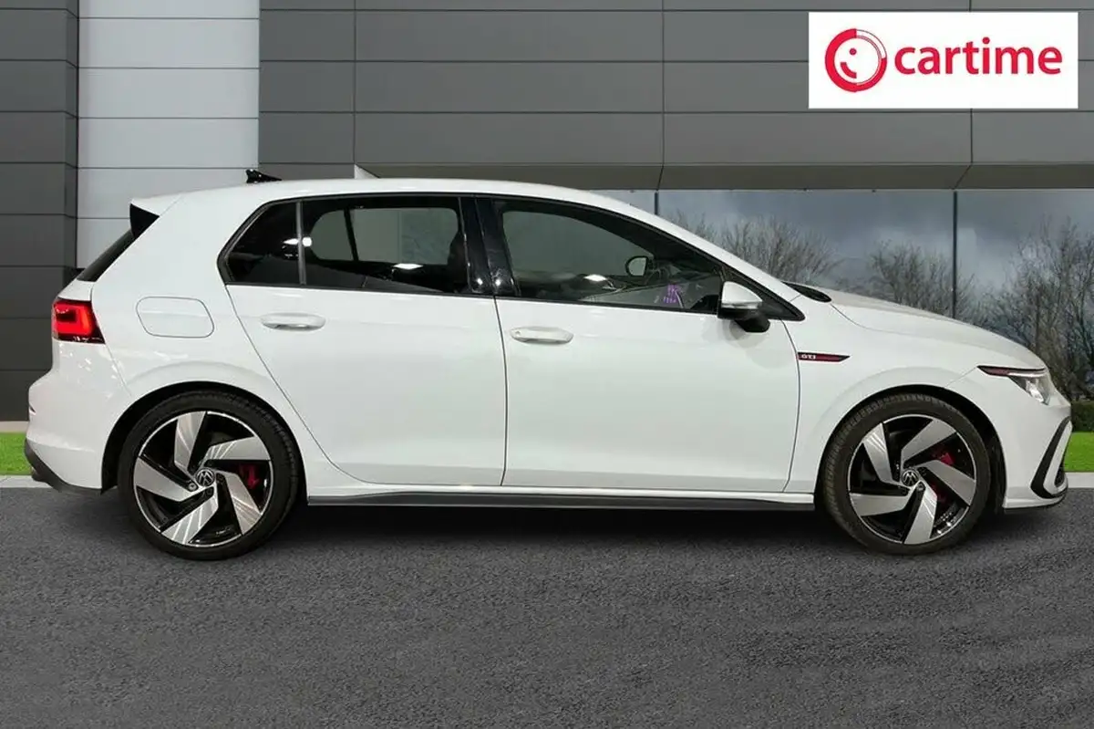 2022-volkswagen-golf-20-tsi-gti-dsg-big-1
