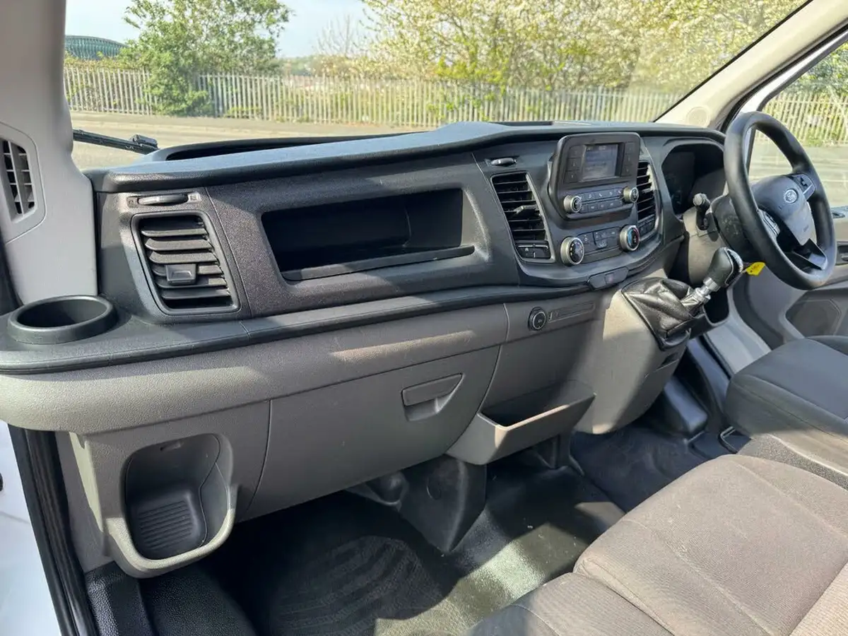 2021-ford-transit-20tdci-350-l4h3-leader-130pseu6dt-panel-van-big-10