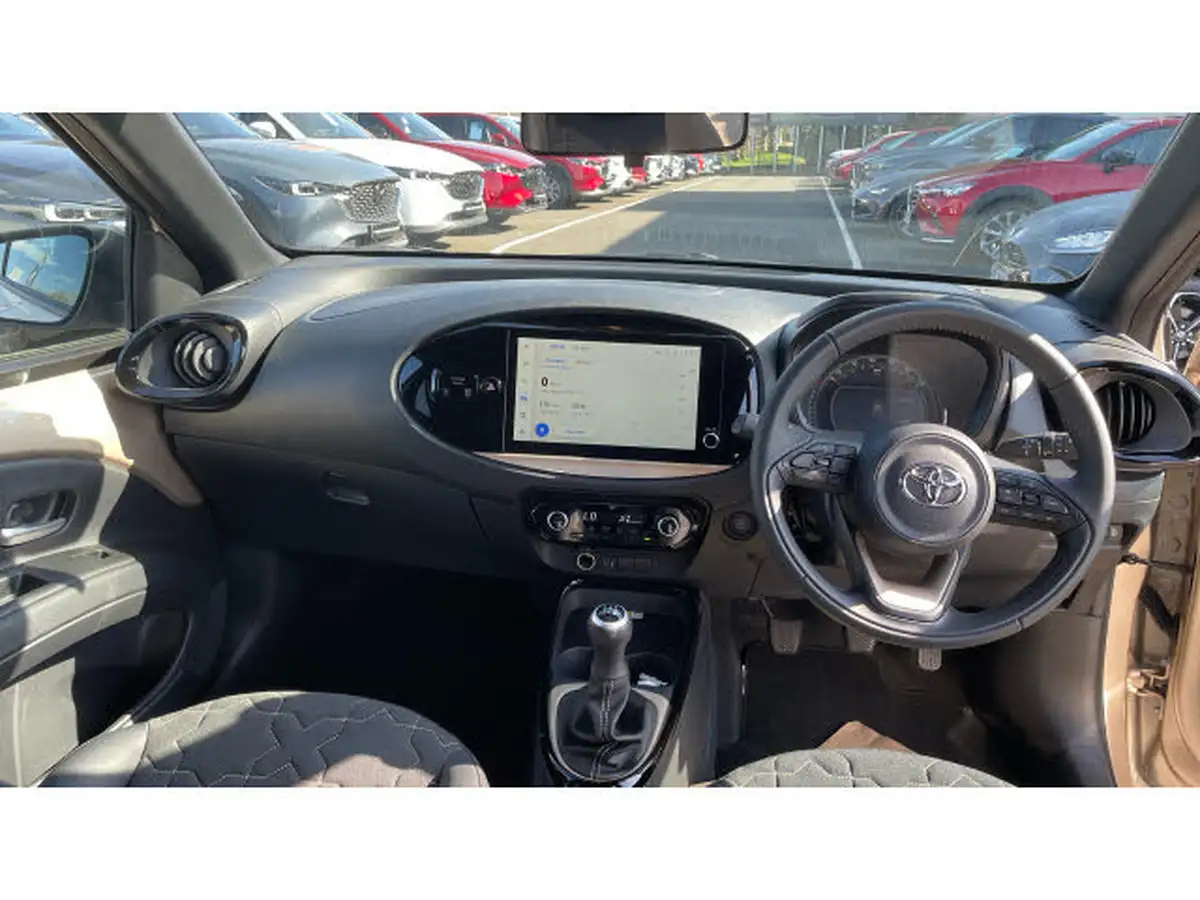 2024-toyota-aygo-x-10-vvt-i-exclusive-big-4
